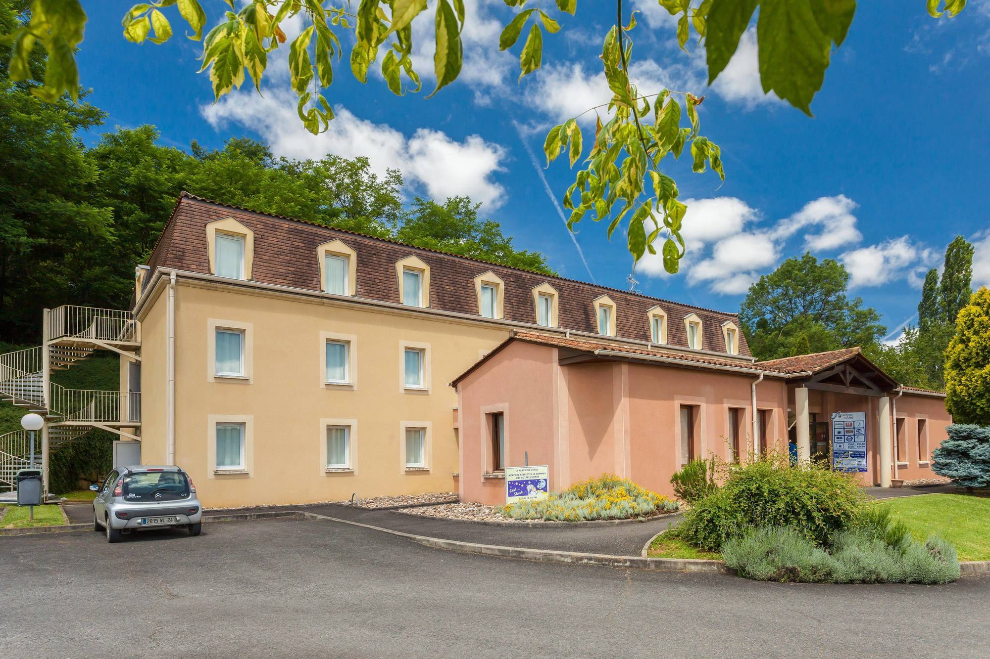 Sure Hotel By Best Western Sarlat-la-Canéda Exteriör bild
